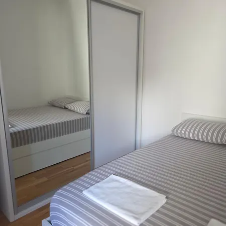 Herzegovka- Moderan U Centru Mostara Apartamento Mostar